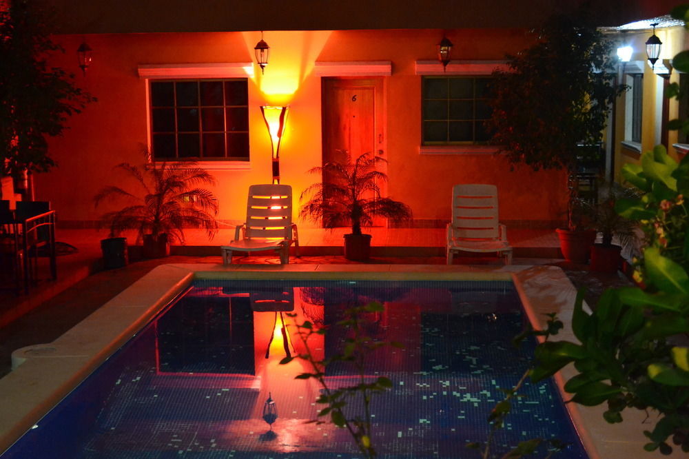 Fullmoon Hotel Granada Eksteriør billede